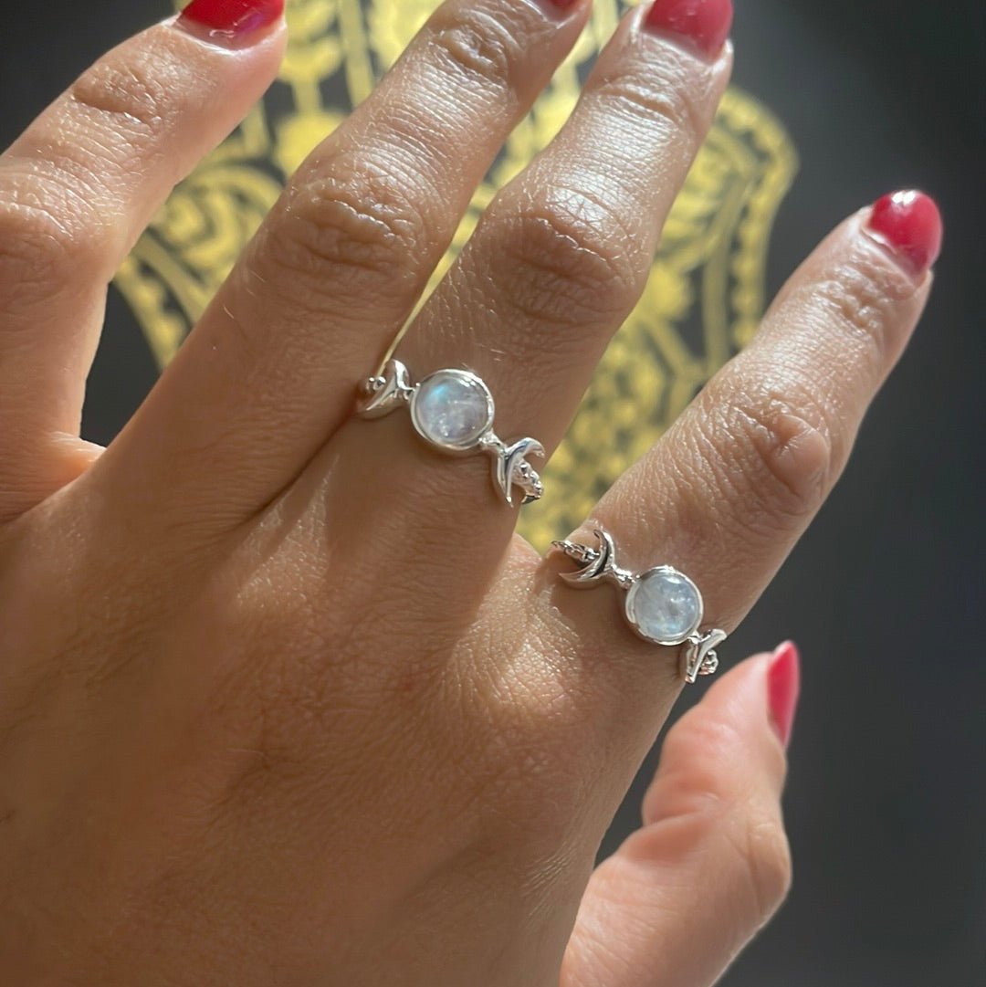 Tripple Goddess Moonstone Ring